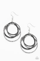 Paparazzi Elegantly Entangled - Black Earrings