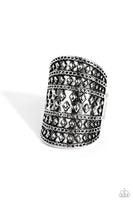 Paparazzi Diamondback Bravado - Silver Ring
