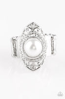 Paparazzi Pearl Posh - White Ring