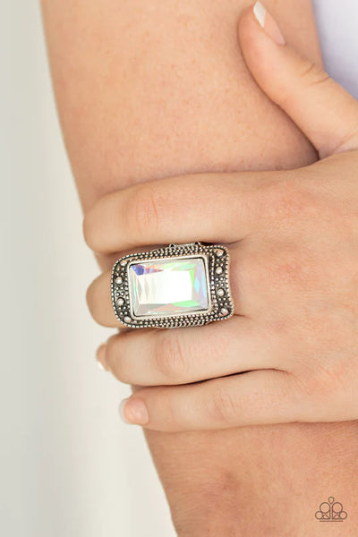Paparazzi Very HEIR-descent - White Ring