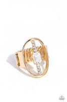 Paparazzi Middle of the Road - Gold Ring
