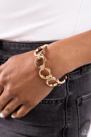 Paparazzi Chic Collection - Gold Bracelet