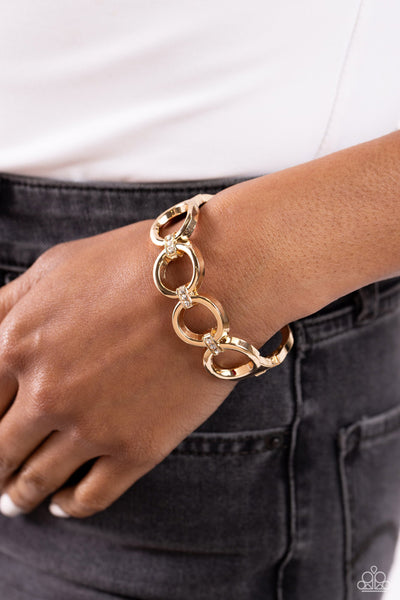 Paparazzi Chic Collection - Gold Bracelet