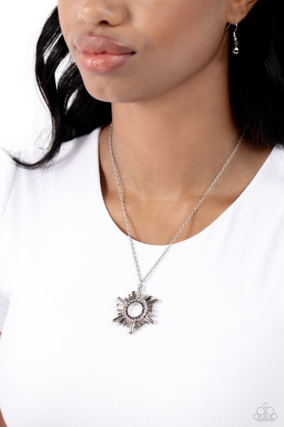 Paparazzi Enigmatic Edge - Silver Necklace