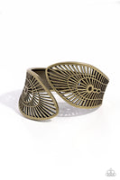 Paparazzi Palatial Palms - Brass Bracelet