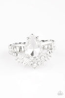 Paparazzi If The Crown Fits - White Ring