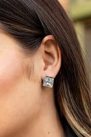 Paparazzi Prima Donna Drama - Black Post Earrings