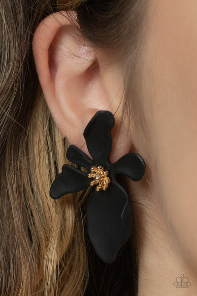 Paparazzi Hawaiian Heiress - Black Post Earrings