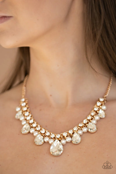 Paparazzi Knockout Queen - Gold Necklace