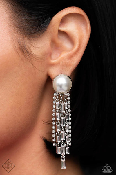 Paparazzi Genuinely Gatsby - White Necklace