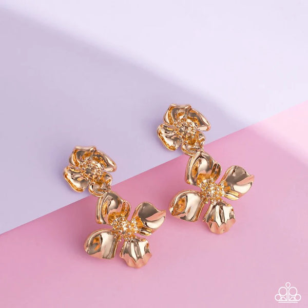 Paparazzi Gilded Grace - Gold Post Earrings