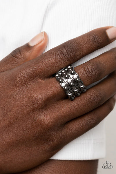 Paparazzi Dauntless Demeanor - Black Ring