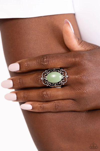 Paparazzi Happily EVERGLADE After - Green Ring