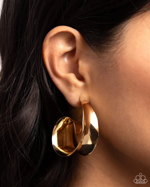 Paparazzi Curly Cadence - Gold Hoop Earrings