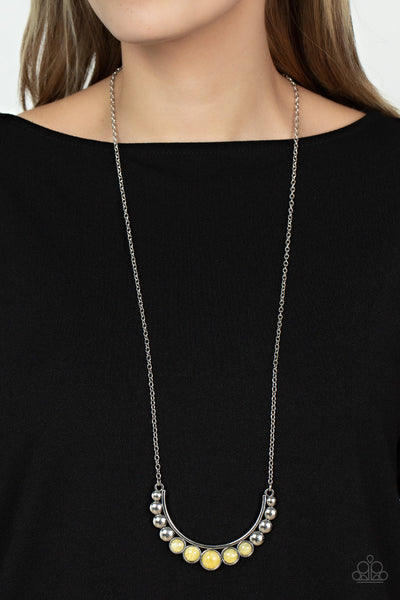 Paparazzi Horseshoe Bend - Yellow Necklace