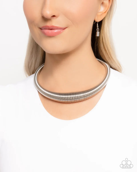 Paparazzi Dramatic Dynasty - Silver Necklace