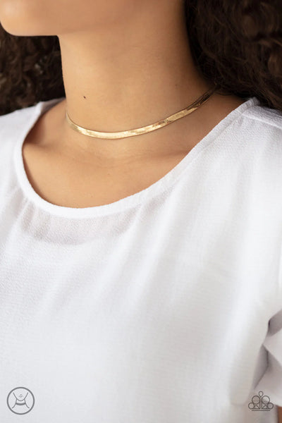 Paparazzi Serpentine Sheen - Gold Necklace