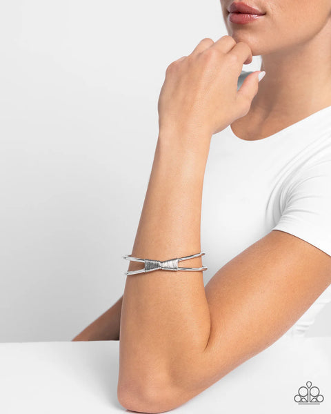 Paparazzi Tactile Thrill - Silver Bracelet