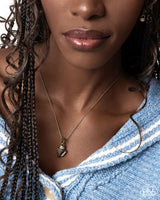 Paparazzi Conch Confidence - Brass Necklace