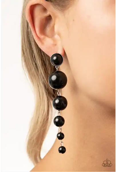 Paparazzi Living a WEALTHY Lifestyle - Black Post Earrings