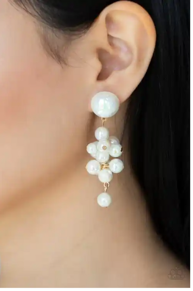 Paparazzi Dont Rock The YACHT - Gold Post Earrings