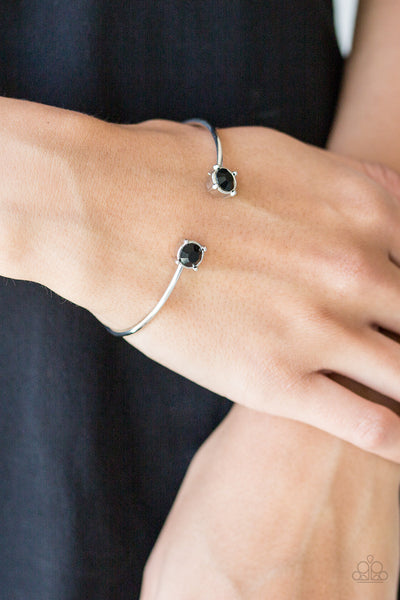 Paparazzi New Traditions - Black Bracelet