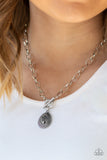 Paparazzi Sheen Queen - Silver Necklace
