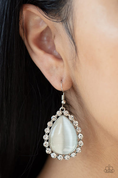 Paparazzi Teardrop Trendsetter - White Earrings