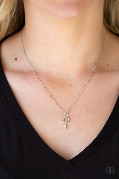 Paparazzi Very Low Key - Silver Necklace