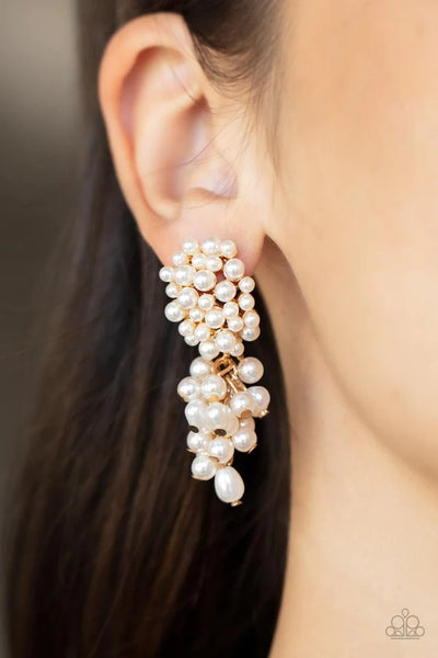 Paparazzi Fabulously Flattering - Gold Post Earrings