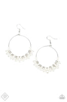 Paparazzi The PEARL-fectionist - White Earrings