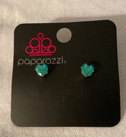 Paparazzi Starlet Shimmer Heart Rhinestone Earrings