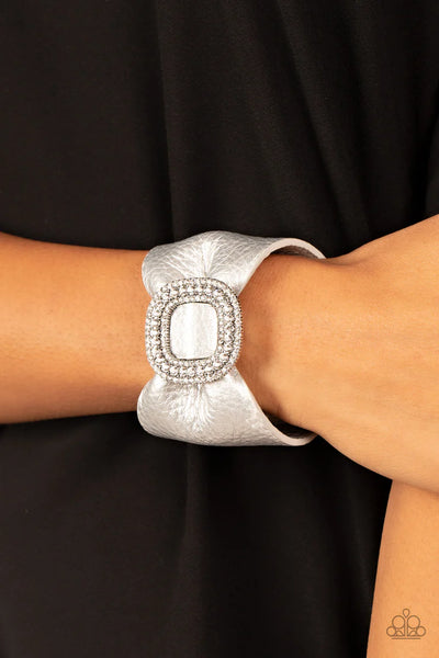 Paparazzi Lights, SELFIE, Action! - Silver Urban Bracelet