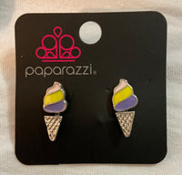 Paparazzi Starlet Shimmer “Ice Cream Dream” Earrings