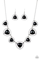 Paparazzi Make A Point - Black Necklace
