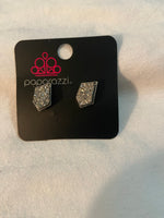 Paparazzi Starlet Shimmer Glitter earrings