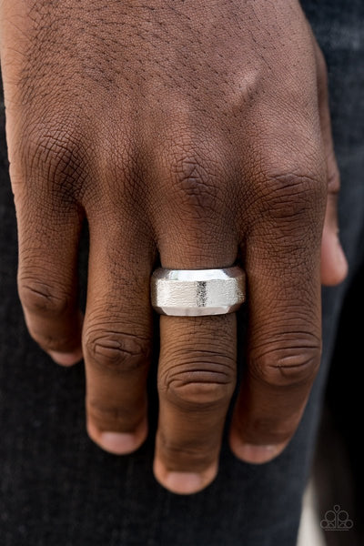 Paparazzi Checkmate - Silver Men's Ring