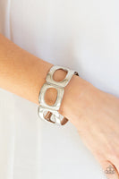 Paparazzi In OVAL Your Head - Silver Bracelet