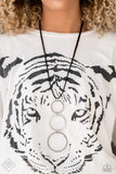 Paparazzi Curvy Couture - Silver Necklace