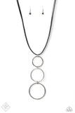 Paparazzi Curvy Couture - Silver Necklace