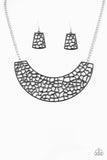 Paparazzi Powerful Prowl - Black Necklace