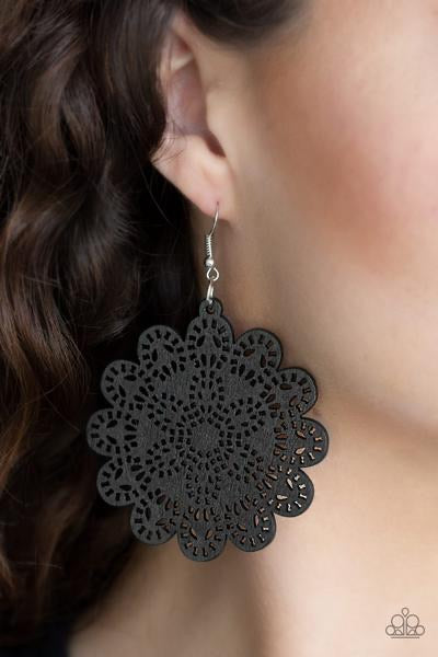 Paparazzi Coachella Cabaret - Black Wood Earrings