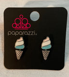 Paparazzi Starlet Shimmer “Ice Cream Dream” Earrings