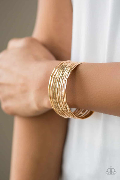 Paparazzi Sleek Shimmer - Gold Bracelet