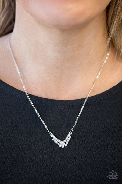 Paparazzi Classically Classic - White Necklace