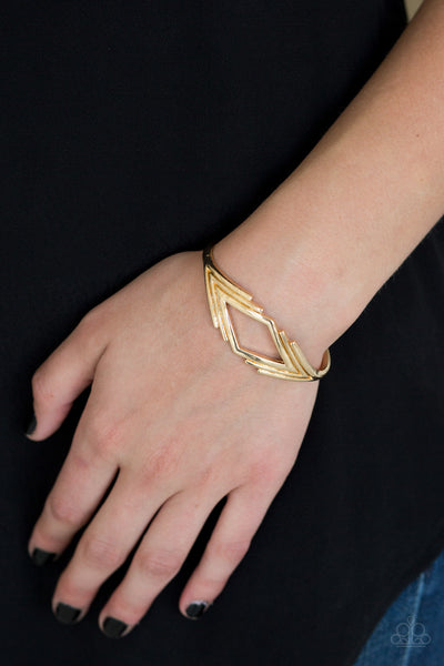 Paparazzi In Total De-NILE - Gold Bracelet