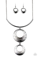 Paparazzi Egyptian Eclipse - Black Necklace